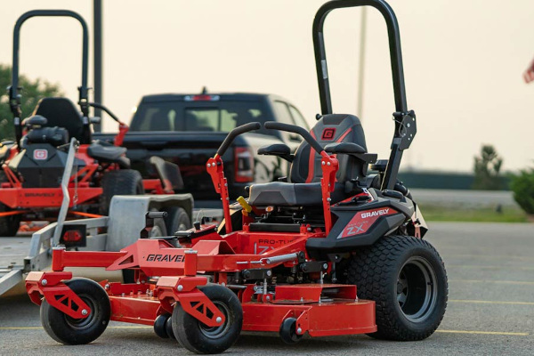 Gravely | Zero-Turn Mowers | Pro-Turn ZX for sale at Landmark Equipment, Texas