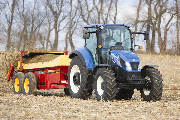 New Holland | T5 Series - Tier 4B | Model T5.110 Electro Command™ for sale at Landmark Equipment, Texas