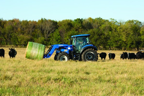 New Holland T5.130 Auto Command™ for sale at Landmark Equipment, Texas