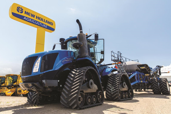 New Holland T9.645 Wheeled and SmartTrax™ for sale at Landmark Equipment, Texas